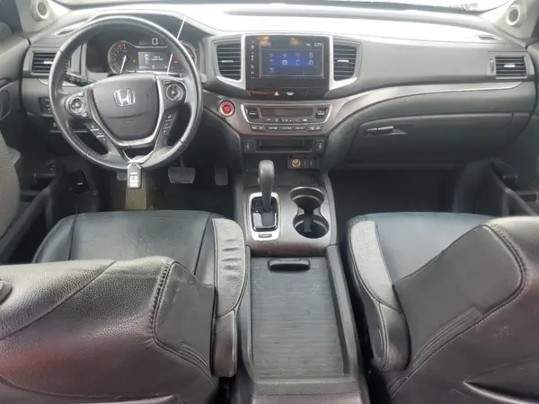 5FNYF6H54HB028224 2017 HONDA PILOT - Image 8