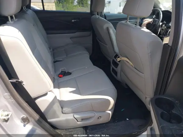 5FNYF6H54HB047162 2017 HONDA PILOT - Image 8