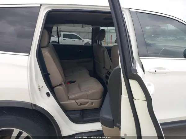 5FNYF6H54HB052846 2017 HONDA PILOT - Image 8