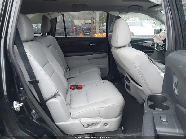 5FNYF6H54HB061322 2017 HONDA PILOT - Image 8
