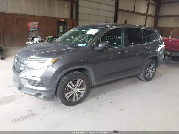5FNYF6H54HB095325 2017 HONDA PILOT - Image 2