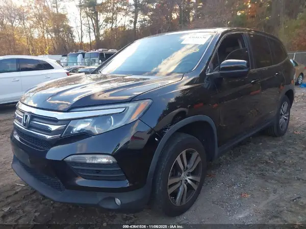 5FNYF6H54HB095440 2017 HONDA PILOT - Image 2