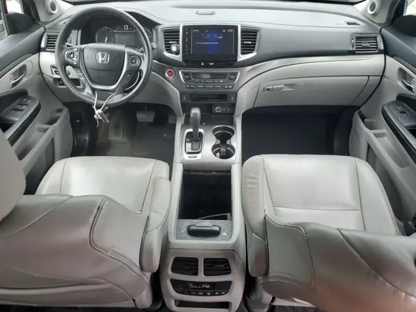 5FNYF6H54JB003135 2018 HONDA PILOT - Image 8