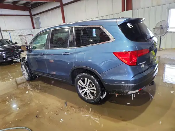 5FNYF6H54JB007038 2018 HONDA PILOT - Image 2