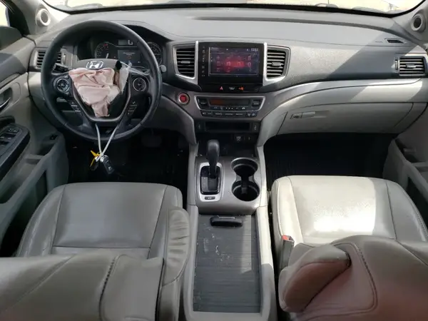 5FNYF6H54JB027290 2018 HONDA PILOT - Image 8