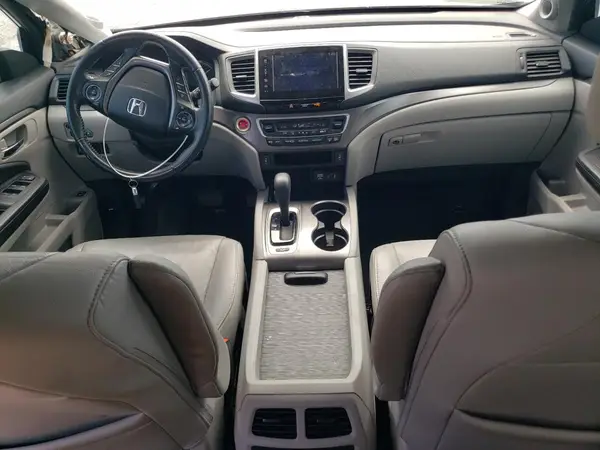 5FNYF6H54JB043781 2018 HONDA PILOT - Image 8