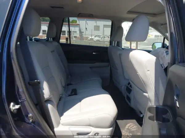 5FNYF6H54JB053212 2018 HONDA PILOT - Image 8