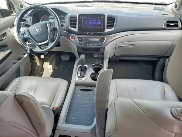 5FNYF6H54JB055235 2018 HONDA PILOT - Image 8
