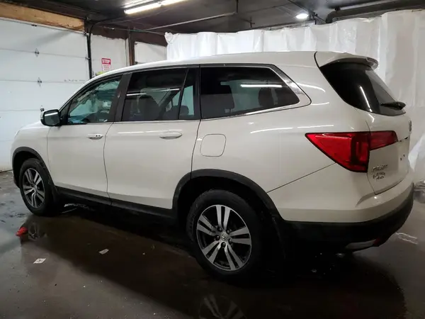 5FNYF6H54JB055753 2018 HONDA PILOT - Image 2