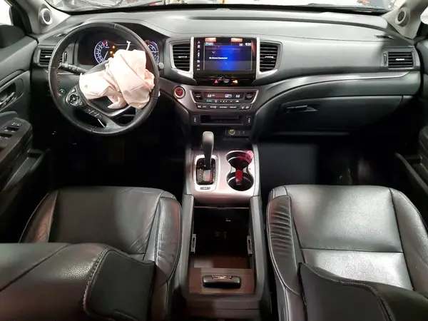 5FNYF6H54JB063755 2018 HONDA PILOT - Image 8