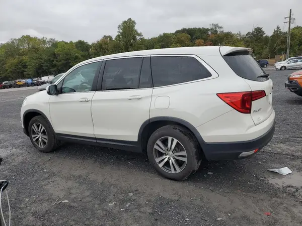 5FNYF6H54JB068034 2018 HONDA PILOT - Image 2