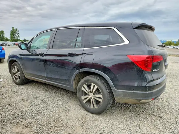 5FNYF6H54JB070981 2018 HONDA PILOT - Image 2