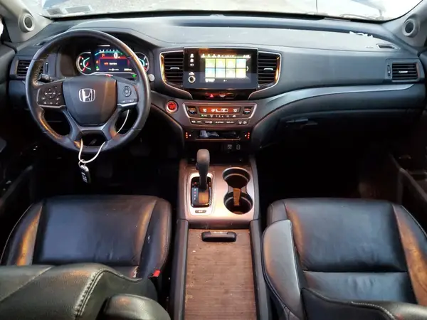 5FNYF6H54KB052773 2019 HONDA PILOT - Image 8