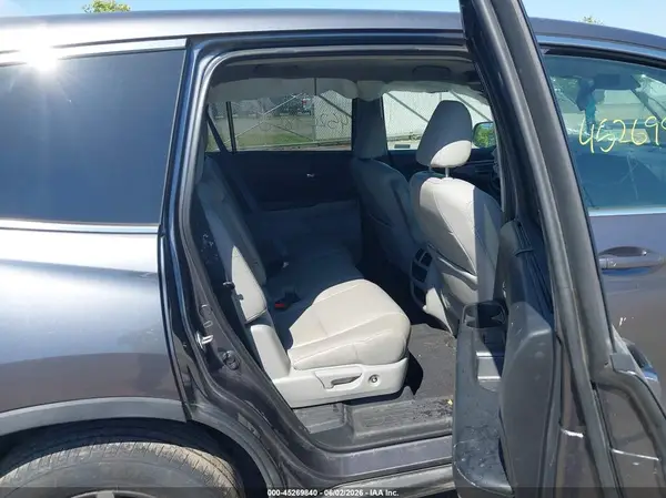5FNYF6H54KB086034 2019 HONDA PILOT - Image 8