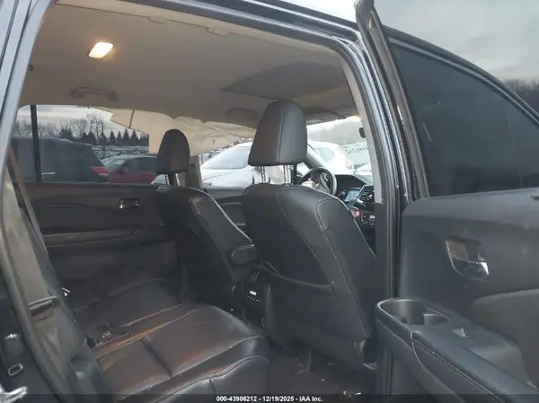5FNYF6H54LB064567 2020 HONDA PILOT - Image 8