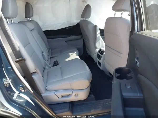 5FNYF6H55GB075955 2016 HONDA PILOT - Image 8