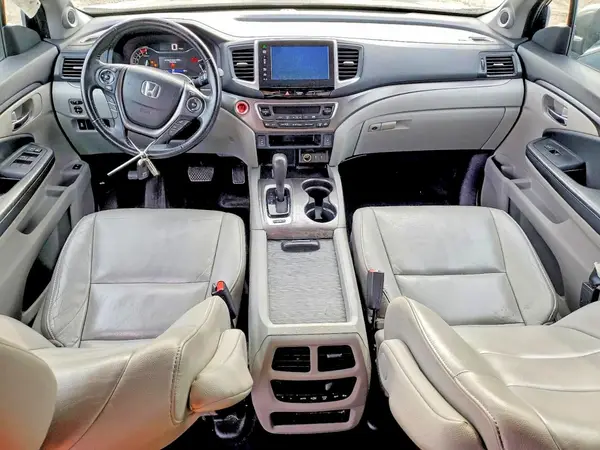 5FNYF6H55GB082386 2016 HONDA PILOT - Image 8