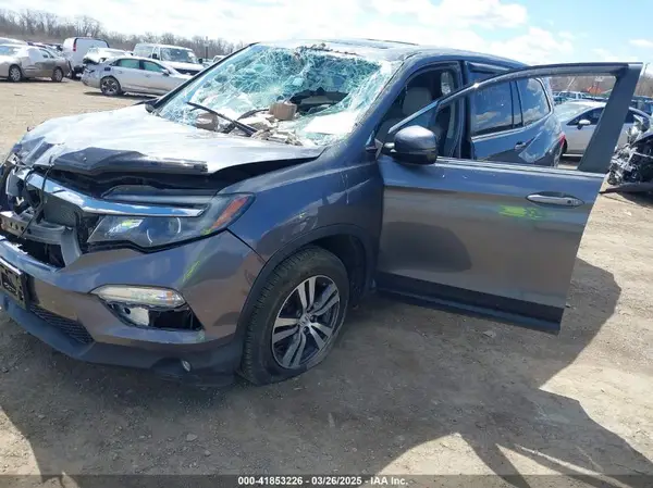 5FNYF6H55GB087250 2016 HONDA PILOT - Image 2