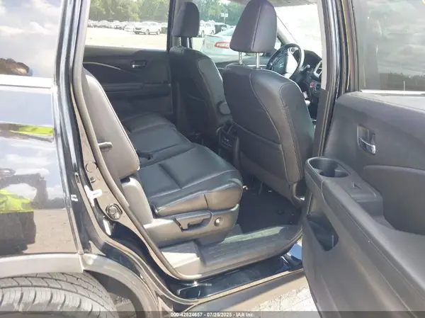5FNYF6H55GB113460 2016 HONDA PILOT - Image 8