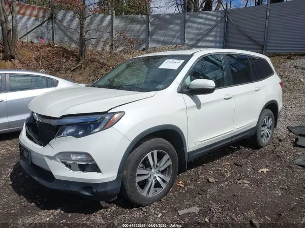 5FNYF6H55GB120084 2016 HONDA PILOT - Image 2