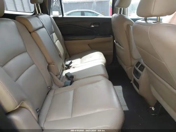 5FNYF6H55GB120084 2016 HONDA PILOT - Image 8
