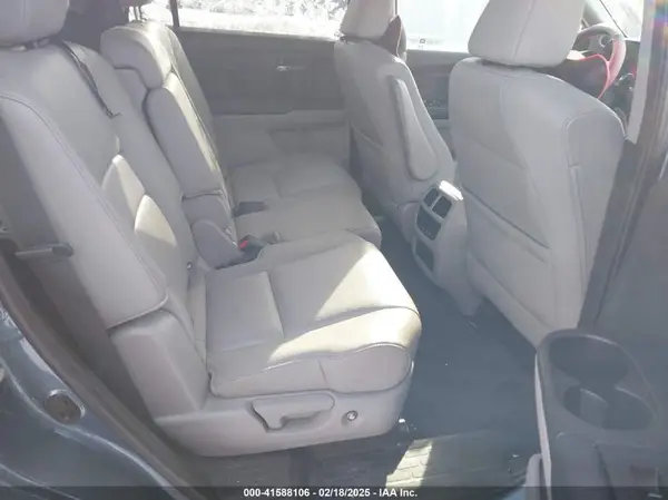 5FNYF6H55HB005809 2017 HONDA PILOT - Image 8