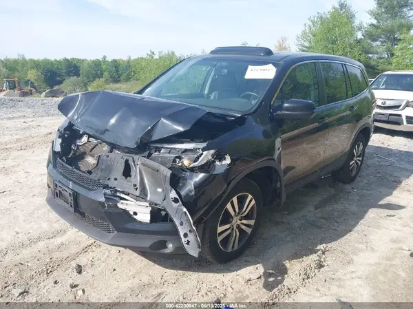 5FNYF6H55HB010797 2017 HONDA PILOT - Image 2