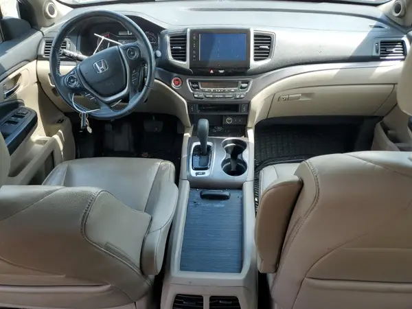 5FNYF6H55HB021783 2017 HONDA PILOT - Image 8