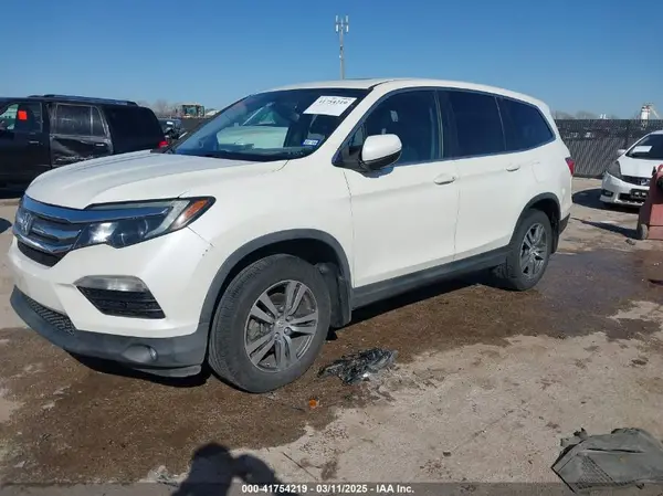 5FNYF6H55HB029298 2017 HONDA PILOT - Image 2