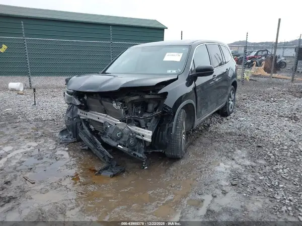 5FNYF6H55HB033786 2017 HONDA PILOT - Image 2