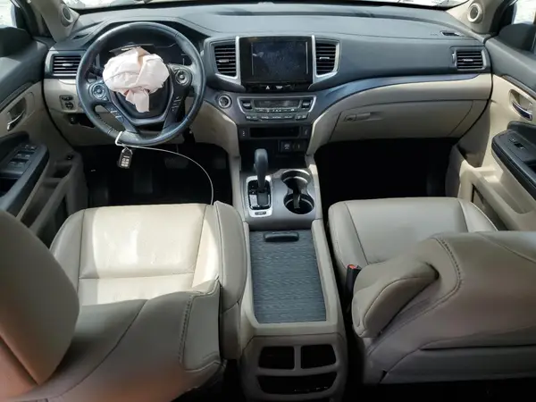 5FNYF6H55HB040933 2017 HONDA PILOT - Image 8