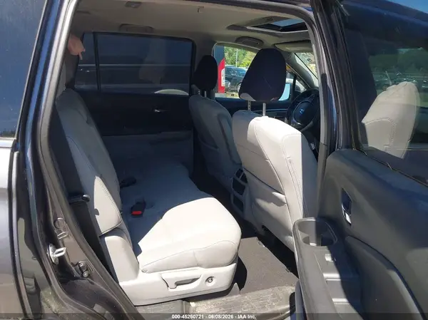 5FNYF6H55HB043444 2017 HONDA PILOT - Image 8