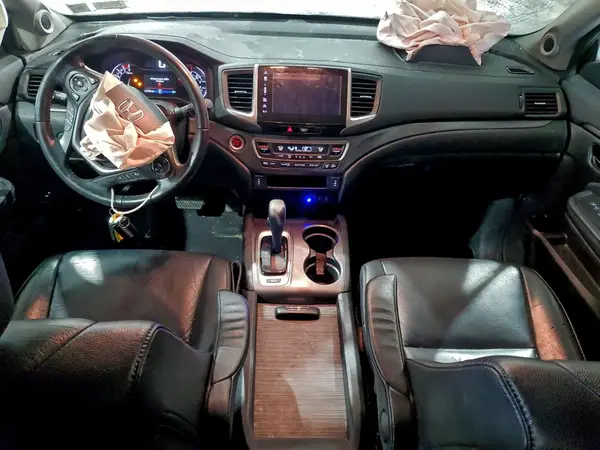 5FNYF6H55HB044884 2017 HONDA PILOT - Image 8