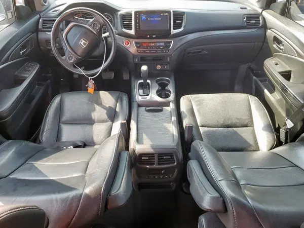 5FNYF6H55HB045212 2017 HONDA PILOT - Image 8