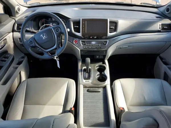 5FNYF6H55HB048594 2017 HONDA PILOT - Image 8