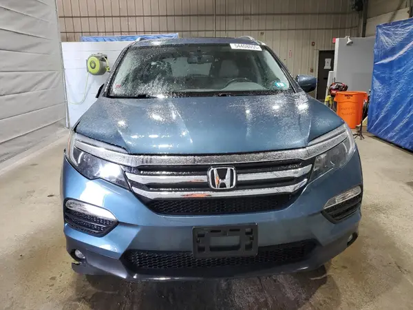 5FNYF6H55HB048689 2017 HONDA PILOT - Image 2