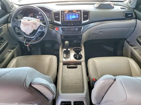 5FNYF6H55HB051236 2017 HONDA PILOT - Image 8