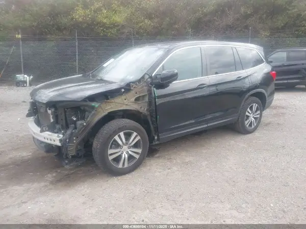 5FNYF6H55HB062267 2017 HONDA PILOT - Image 2