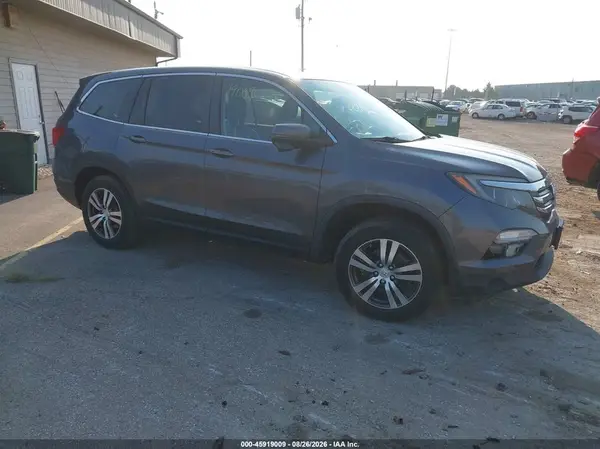 5FNYF6H55HB068540 2017 HONDA PILOT - Image 1