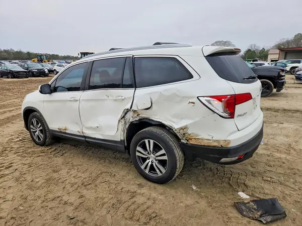 5FNYF6H55HB070692 2017 HONDA PILOT - Image 2