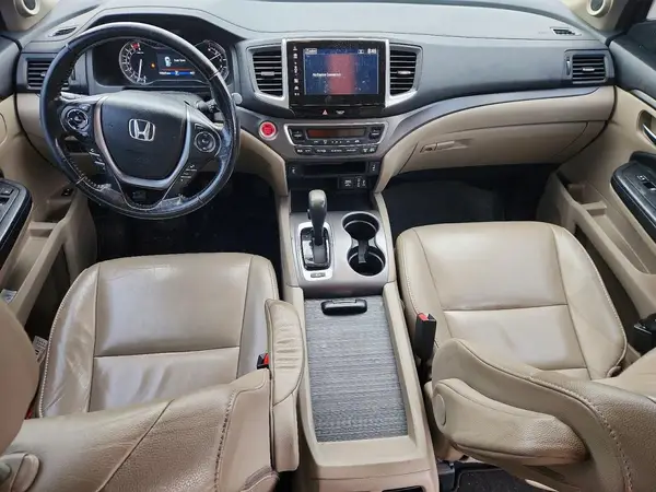 5FNYF6H55HB070692 2017 HONDA PILOT - Image 8