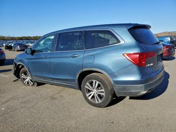 5FNYF6H55HB075813 2017 HONDA PILOT - Image 2