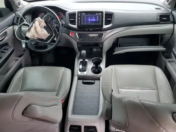 5FNYF6H55HB080770 2017 HONDA PILOT - Image 8