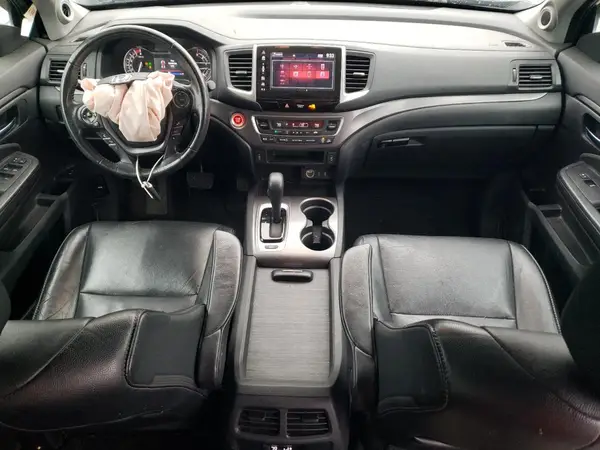 5FNYF6H55HB081062 2017 HONDA PILOT - Image 8