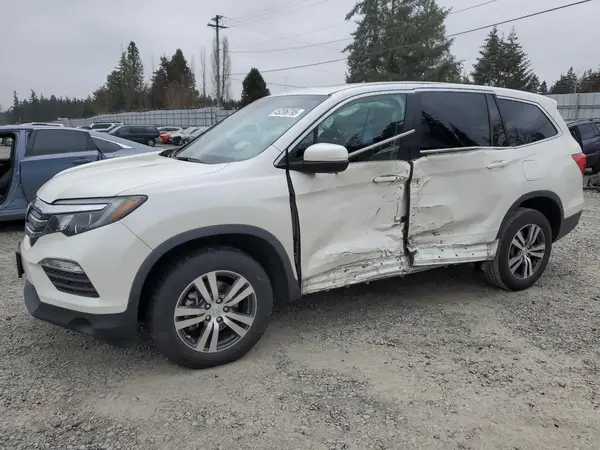 5FNYF6H55HB087072 2017 HONDA PILOT - Image 1