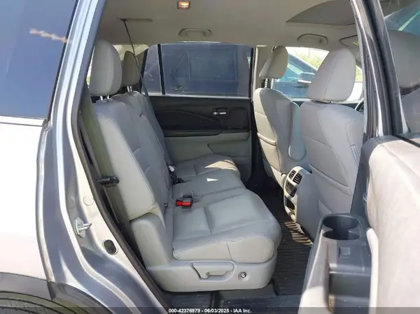 5FNYF6H55HB087797 2017 HONDA PILOT - Image 8