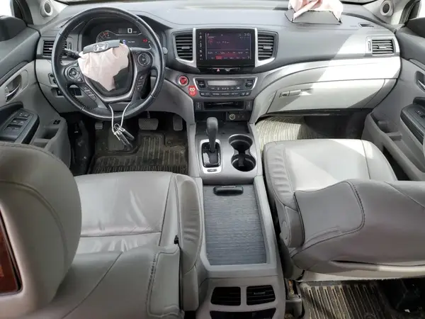 5FNYF6H55HB095754 2017 HONDA PILOT - Image 8