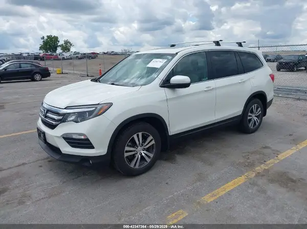 5FNYF6H55HB098573 2017 HONDA PILOT - Image 2