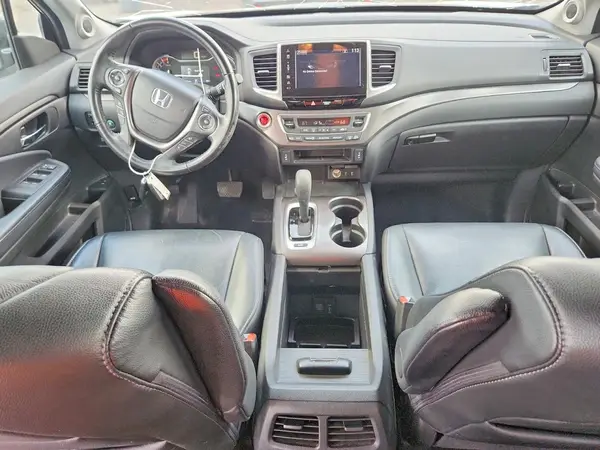 5FNYF6H55JB007405 2018 HONDA PILOT - Image 8