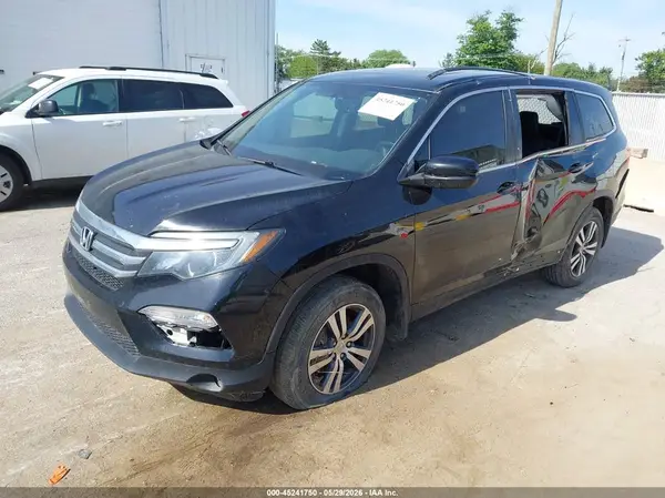 5FNYF6H55JB029873 2018 HONDA PILOT - Image 2